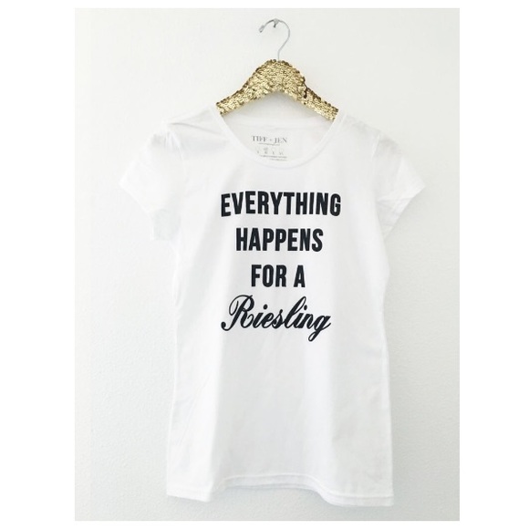 Tiff + Jen Tops - 💛Sale💛 EUC Riesling Tee